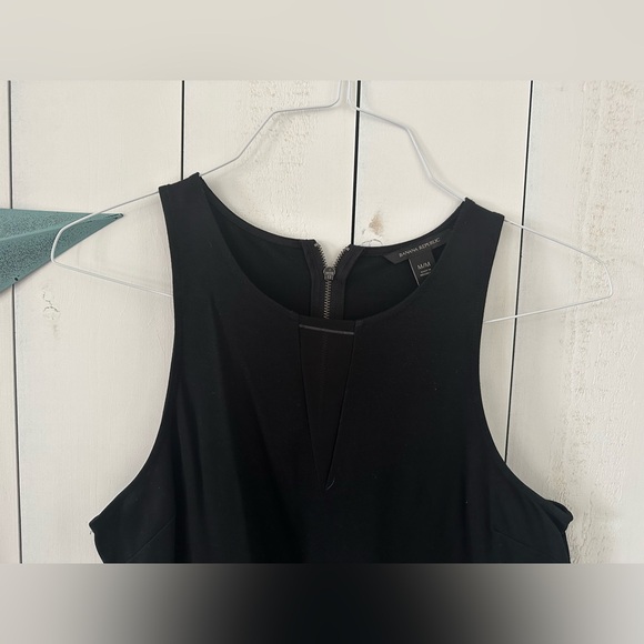 Color-block Sleeveless Blouse - Picture 3 of 3